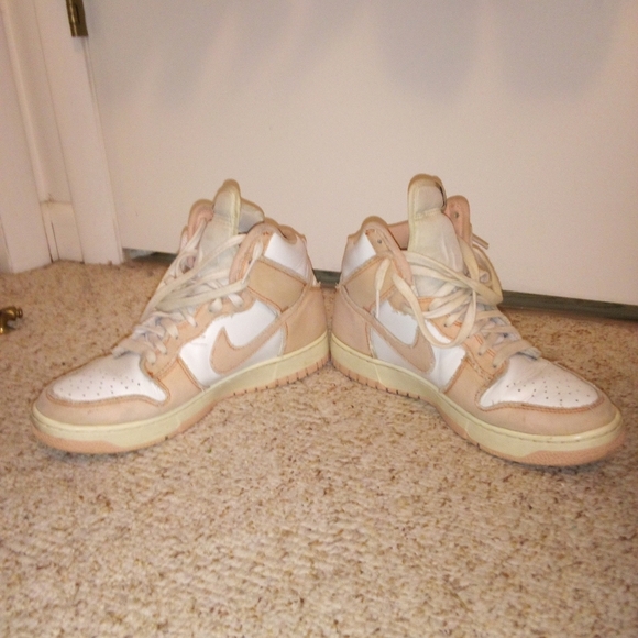 2022 release of 1985 Nike dunks high top men's size 10 Arctic orange - Picture 5 of 5